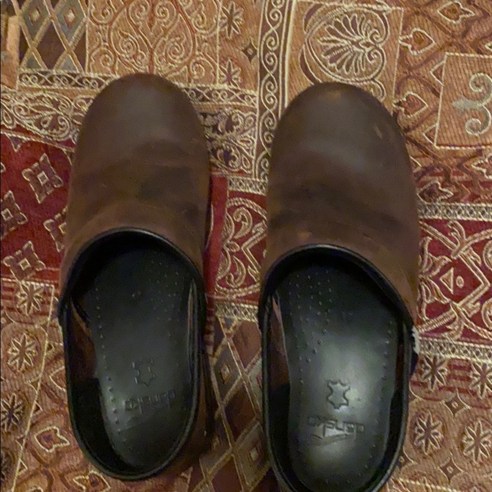 Brown Dansko excellent condition